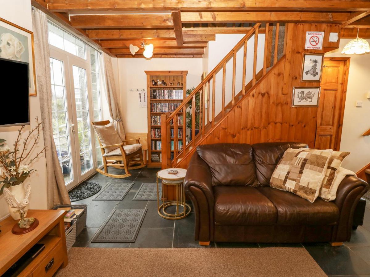 Villa Bwthyn Ael Y Bryn Dolbenmaen Esterno foto