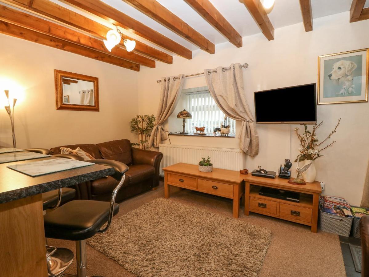 Villa Bwthyn Ael Y Bryn Dolbenmaen Esterno foto