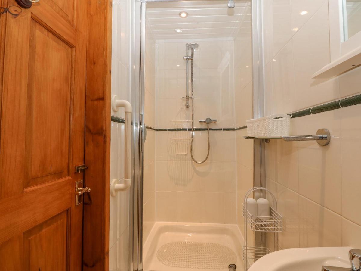 Villa Bwthyn Ael Y Bryn Dolbenmaen Esterno foto